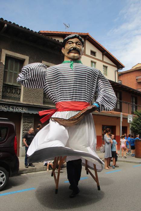 Santioen hirugarren eguna, g 54 1501079369350