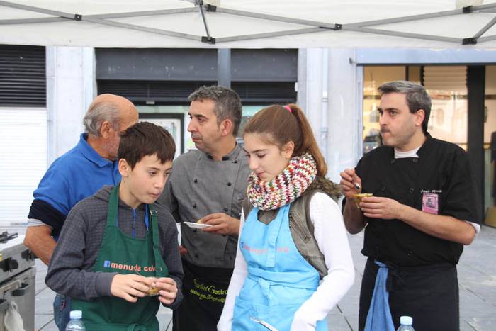 Mikologika 2015 azoka eguna 15 1445082993281