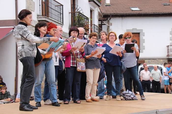 Senidetze eguna 2016 11 1464459988982