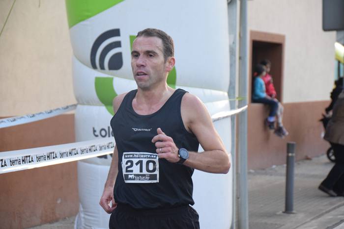 IKAZTEGIETAKO XVII. HERRI KR 155 1511033066282