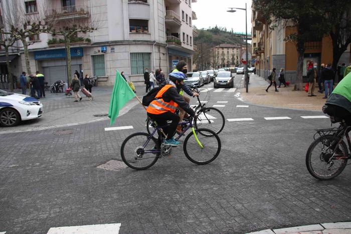 U30 Aldaketaldia bizikleta m 12 1612007015360