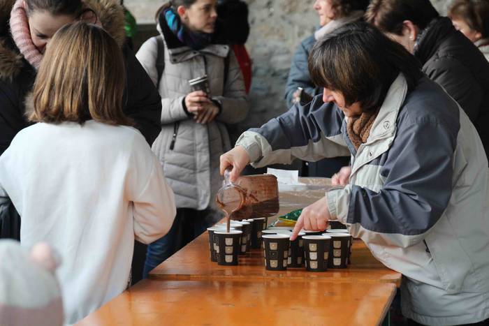 Errege magoak heldu dira esk 147 1546718741977