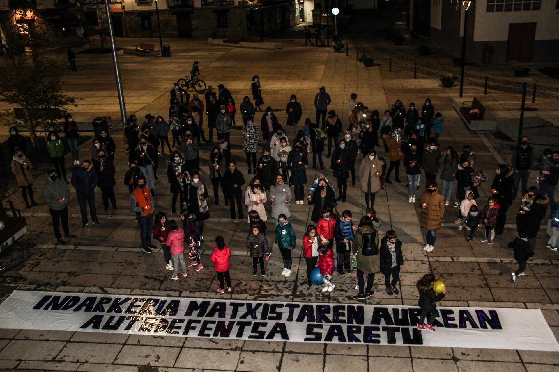Indarkeria matxistaren aurrean autodefentsa saretuz