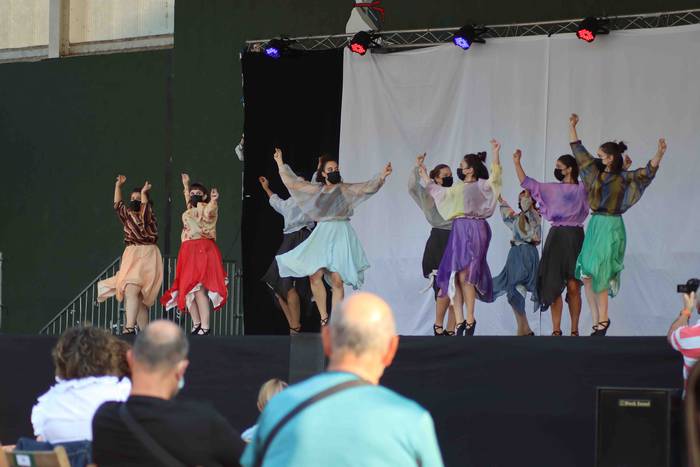 Mende laurdenari omenaldia e 10 1629569525275