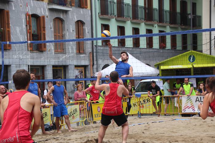 HONDARTZAKO BOLEI TXAPELKETA 5 1504631284330