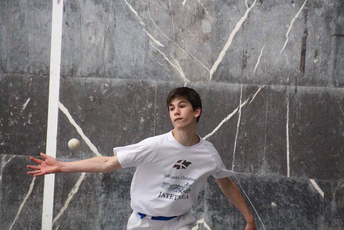 Aiztondoko XX. Pilota Topake 15 1493487441357