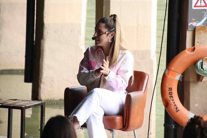 Kai Nakai, Sormenetik egitas 4 1622901326999