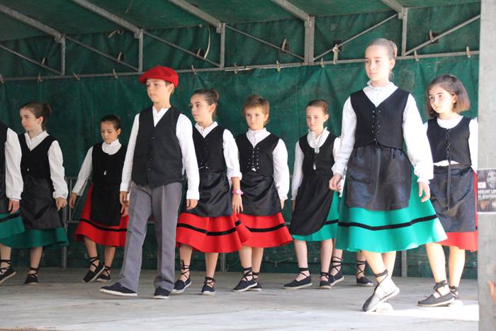 Dantzak bete du plaza 30 1473599915245