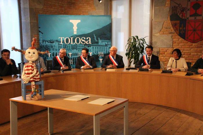 Tolosa eta Charleville-Mezie 16 1542474862401