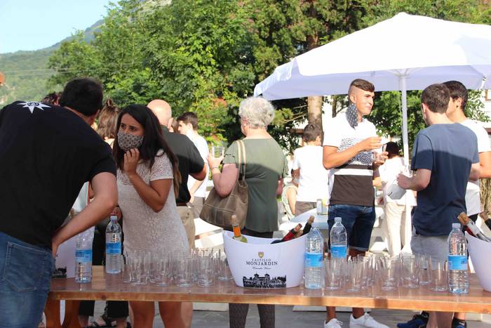 Zabaldu ditu ateak Ñañarri j 25 1595529124527