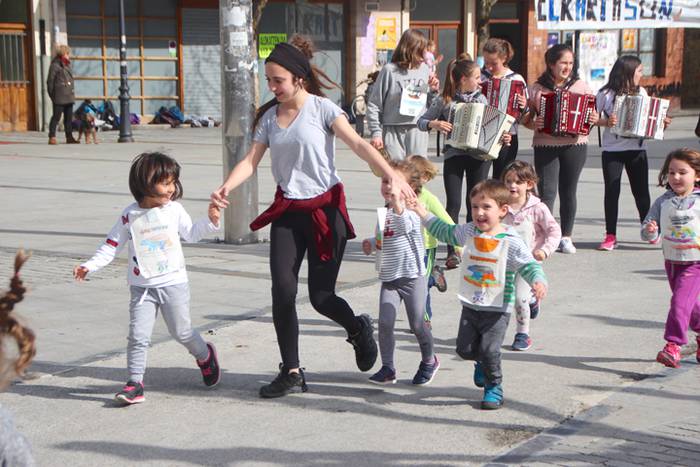 475 haur, klima aldaketaren  39 1520960714710