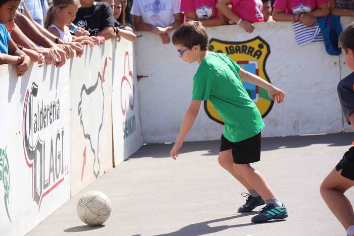 Kirol pixka bat, festan bete 40 1566471432487