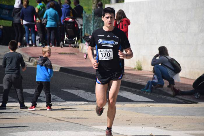 Hassan Ait Chaou eta Maitane 86 1489934072030