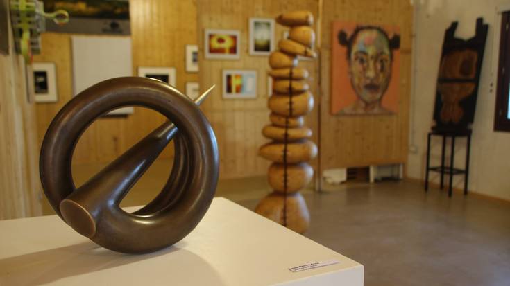 Koldobika Jauregiren omenezko 'Bizitza efimeroa' erakusketa, Aranburu Jauregian