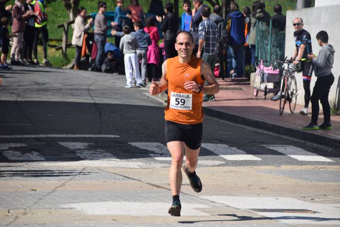 Hassan Ait Chaou eta Maitane 38 1489933778004