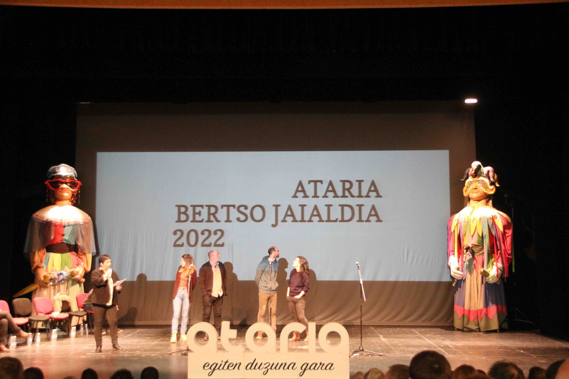 Ataria Bertso Jaialdirako sarrerak salgai, bihartik aurrera