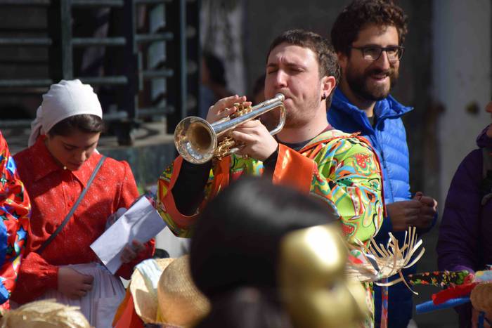 Dantzari txikiek Tolosako ka 33 1551531486982