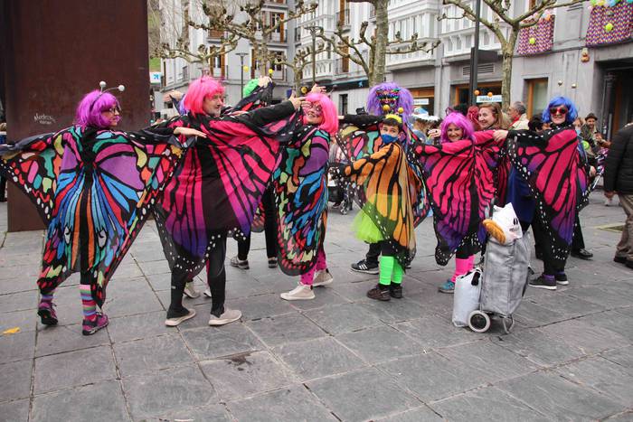 Konpartsa eta mozorroak Zald 15 1645972615252