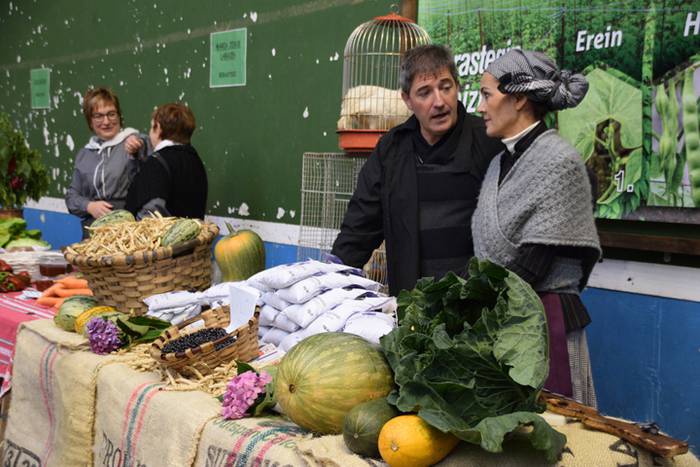 Azoka euriaren gainetik 36 1478447572533