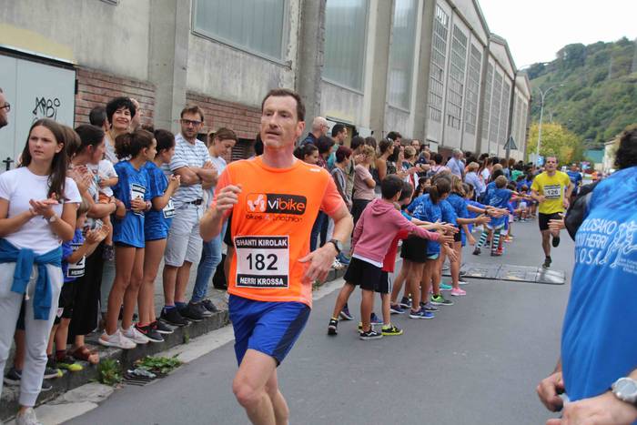 Aitor Arroyo eta Maite Arrai 138 1570885966250