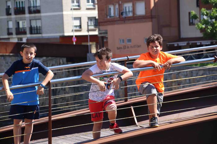 Euskal Jaia Ugaare auzoan 29 1559407135826