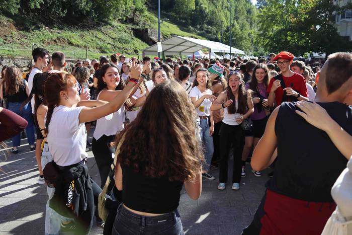 Jende ugari elkartu da euska 25 1664733764061