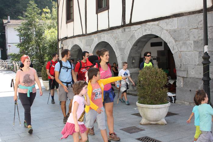 III. Mendiz Mendi Etxera 142 1506347536247