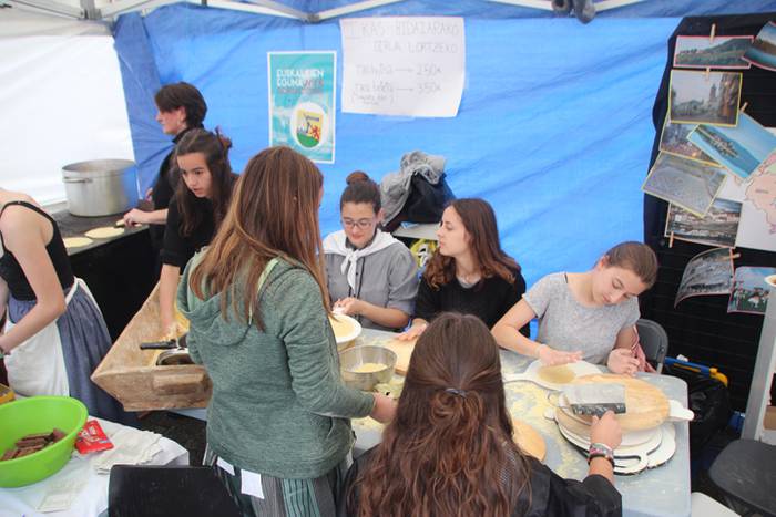 Euskalkien Eguna Zizurkilen 22 1526144102441