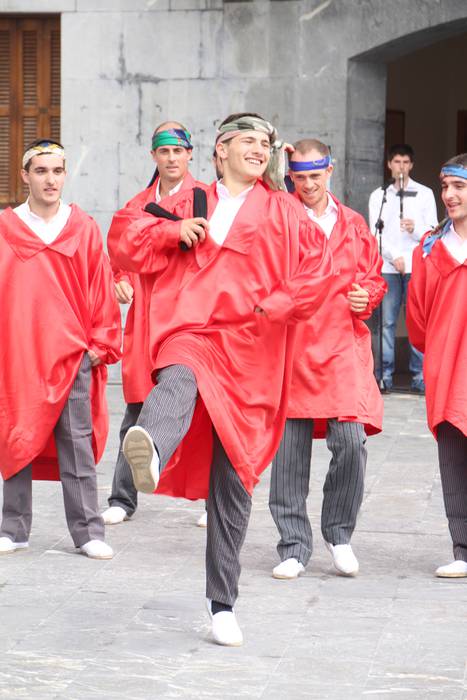 ADUNAKO AMA BIRJINAK 2017. A 43 1502799119371