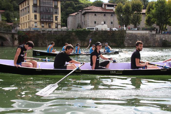 Batela txikien balantza, Zut 53 1505566817991