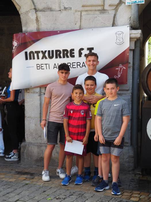 Intxurre Futbol Taldeak giro 6 1653985638998