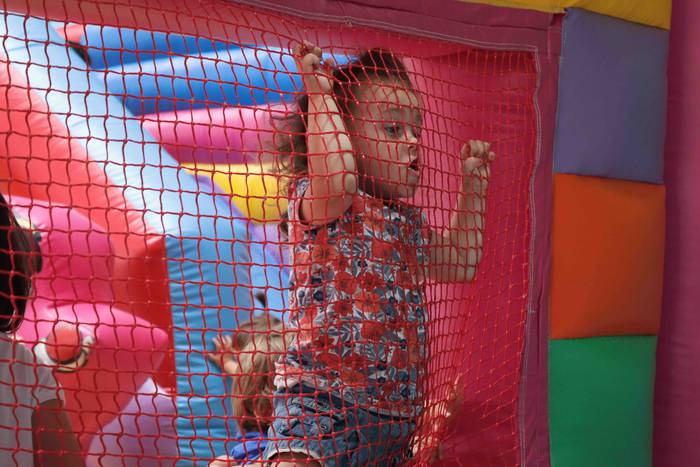 Saltoka eta jolasean pasatu  47 1660043087616