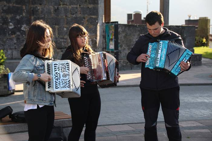 Altzon, Korrika Festa ospatu 15 1491588581382