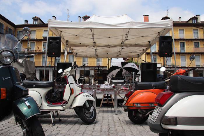 Vespa eta scooter topaketa,  8 1531665858347