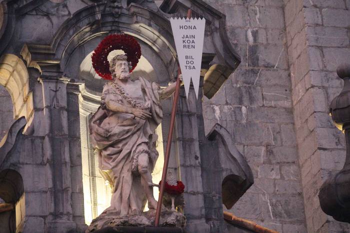 Suak hartu zuen plaza 8 1592998599709