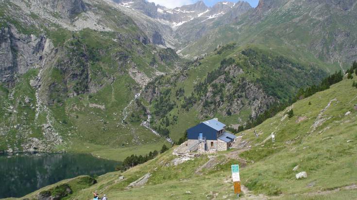 Pirinioetara asteburu osoko irteera antolatu du Alpino Uzturrek