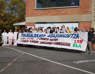 Ospitale publikoaren eta subrogazioaren alde, manifestazioa Tolosan