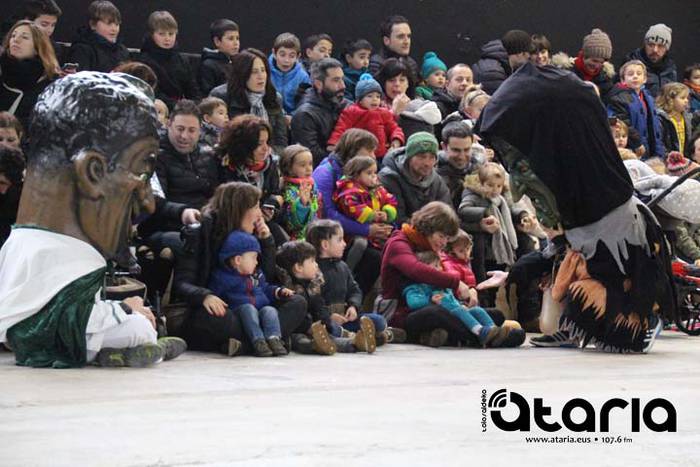 Txikiak handien miresle  11 1518270436701