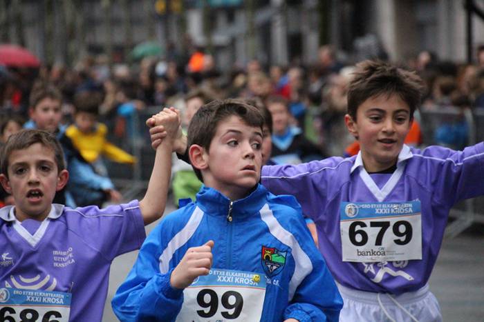 700 haur inguru XXXI. Ero Et 136 1516542686934