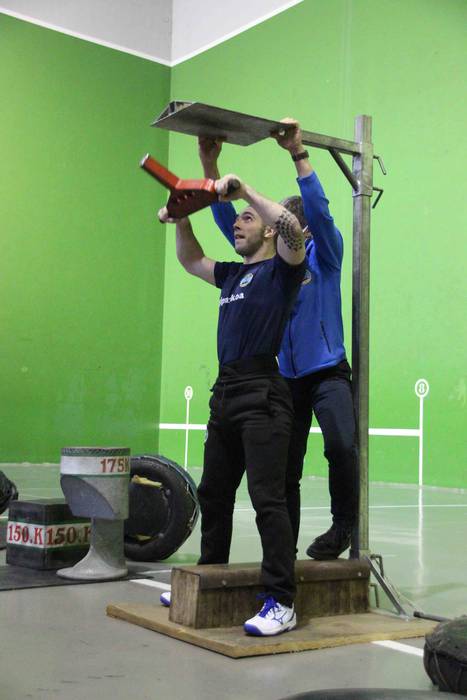 Lokotx biltzen txapelduna, J 42 1612638159215