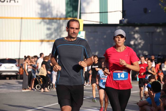 Elena Silvestre eta Xabier L 18 1567672418079