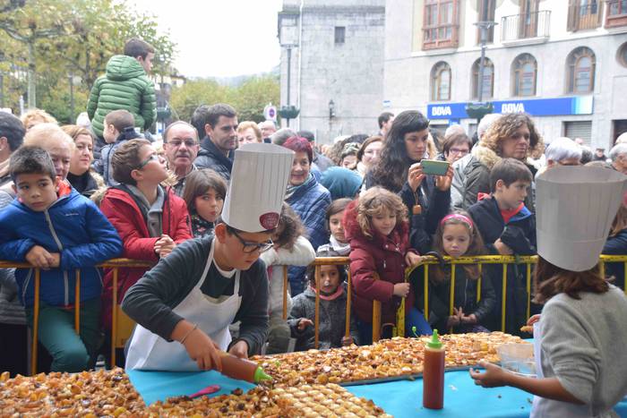 XXV. Tolosa Goxua azoka 21 1540640308061