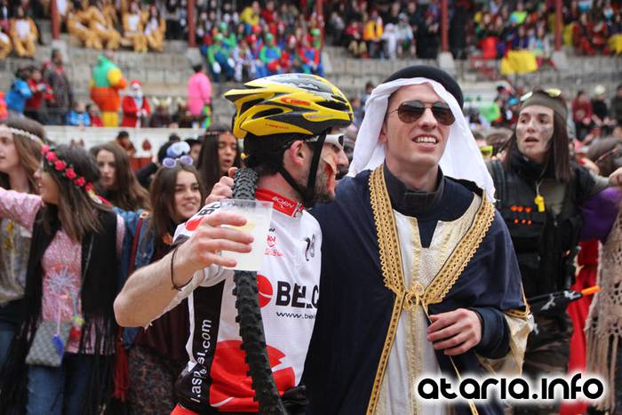 inauteriak 2016 zaldunita zezen plaza 57 1454867194569