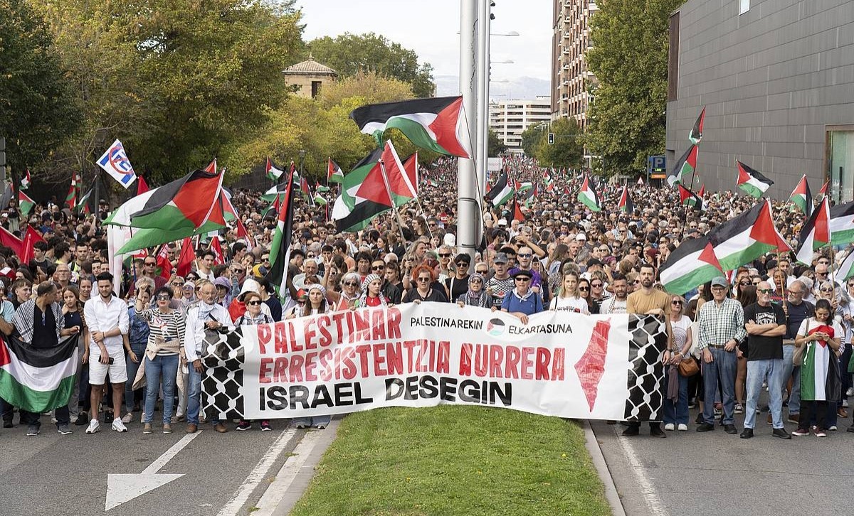 Inoiz baino irmoago defenda dezagun palestinar erresistentzia
