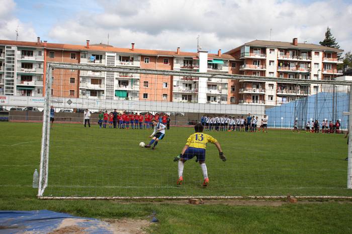 V. Urtzi Gurrutxagaren Oroim 15 1529170847590