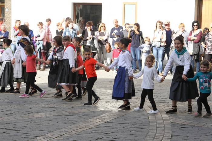 Alegia ere dantzariz josita 2 1494702861344