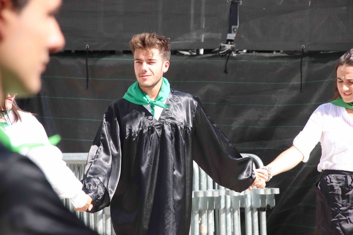 46 gaztek parte hartu dute Irurako Dantza-Sokan - 25