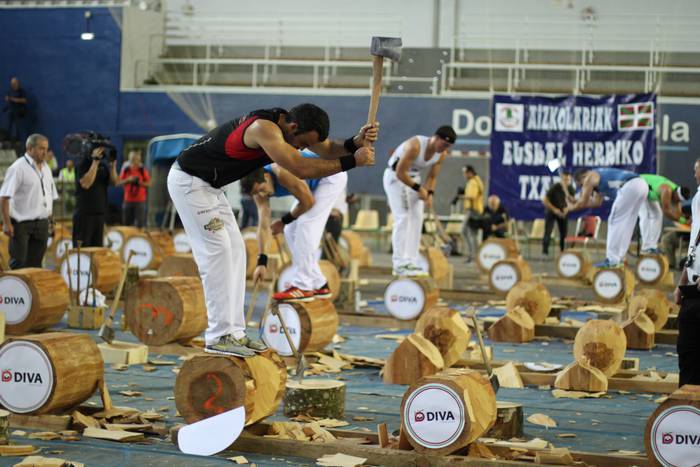 Euskal Herriko Aizkolari Txa 14 1508229271431