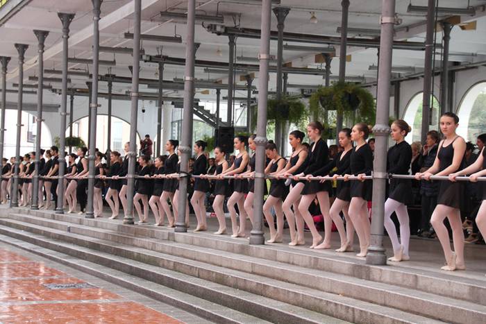 Zerkausiko barandan ballet i 11 1491139369601