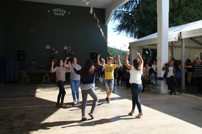 Festa giroa Aldaban 26 1475414145351